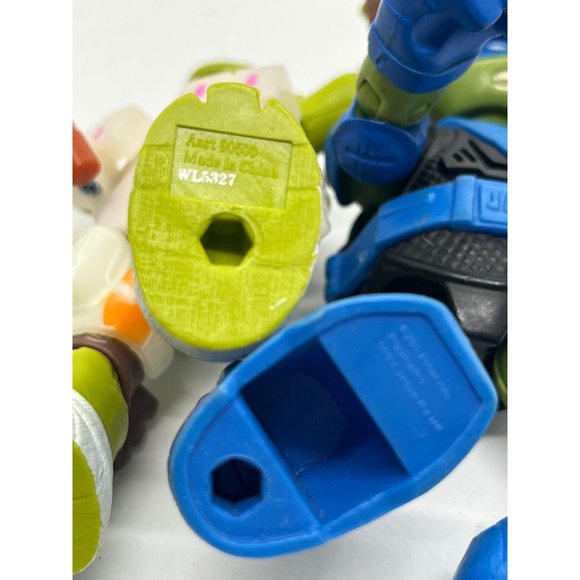 Set of 4 TMNT Action Figures Teenage Mutant Ninja Turtle by Viacom 5" - Picture 7 of 7